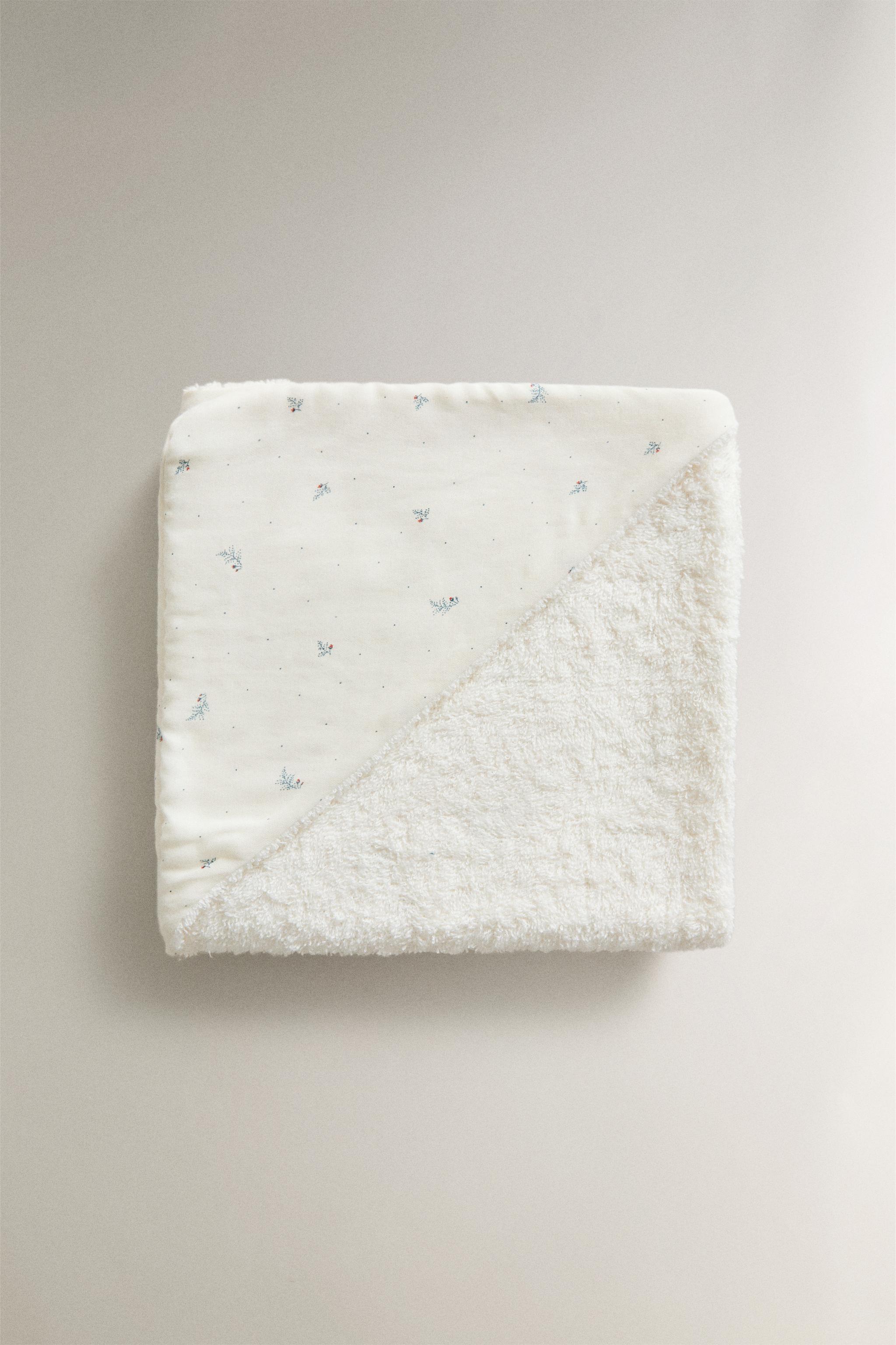 FLORAL HOODED BABY TOWEL